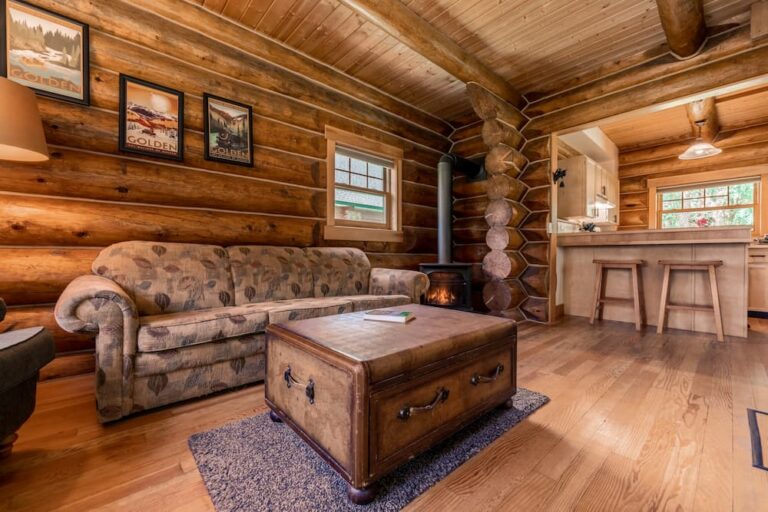 Kicking Horse Cabin Moberly Lodge Golden